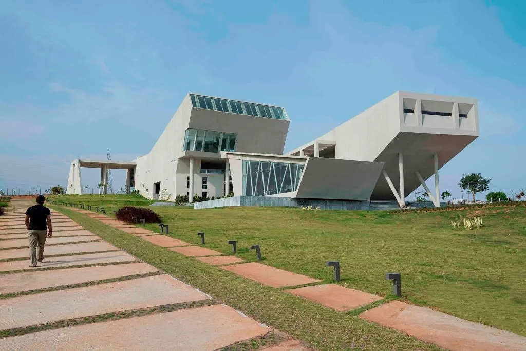 MYRA campus library wing